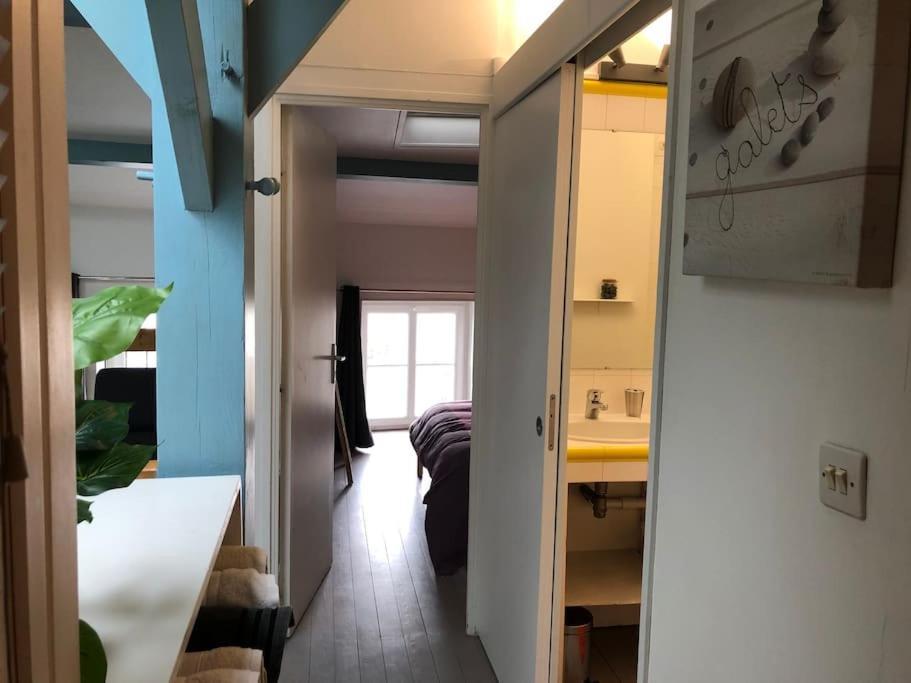 Maison Type Loft - Avec Parking En Plein Centre La Rochelle  Exterior photo